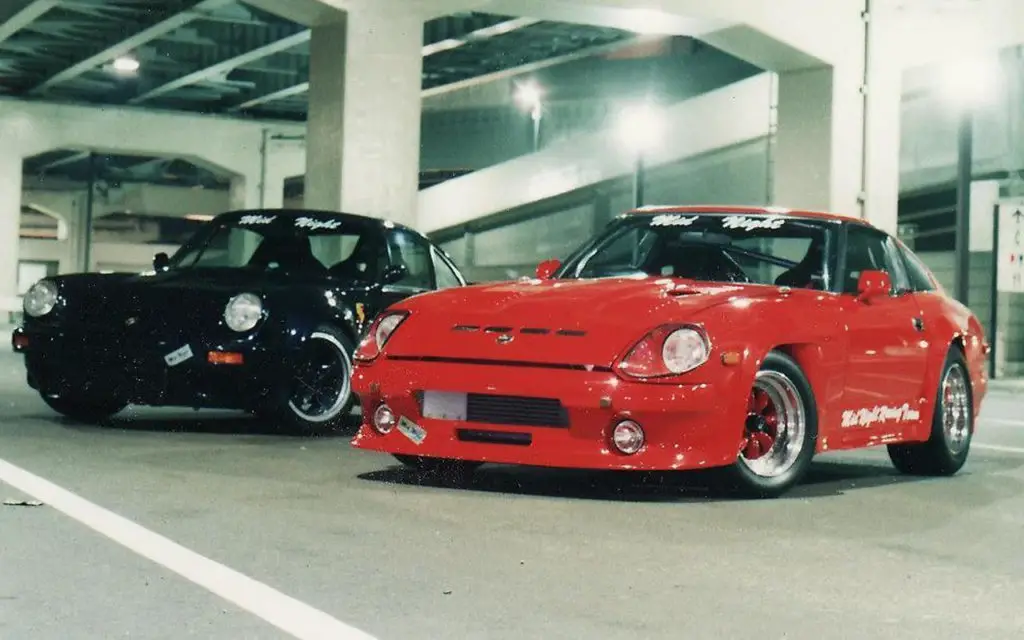 Blackbird Porsche 911 and Devil Z: The legends of wangan Midnight